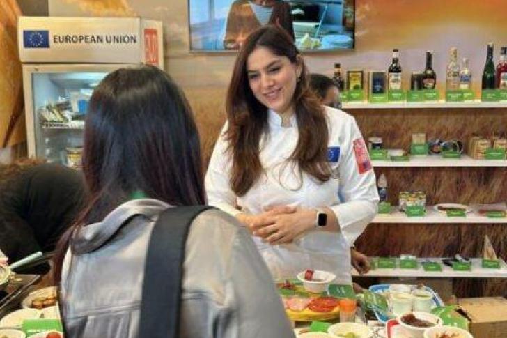 Chef Sethi, the ambassador of the More Than Food Campaign in India