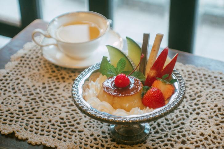 Tea-flavored Pudding Parfait