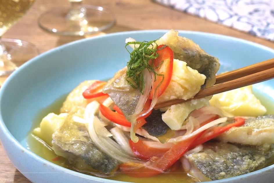Horse Mackerel and cheese marinated in lemon nan ban sauce 