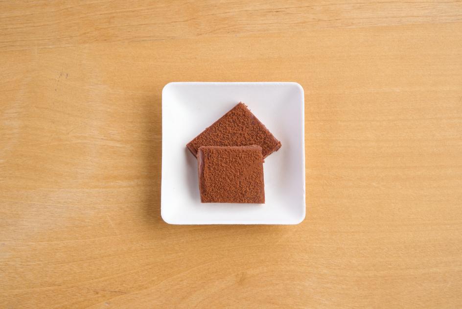 Sake flavored fresh organic chocolate